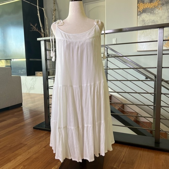 Tiered Mini Dress in White - Picture 3 of 13